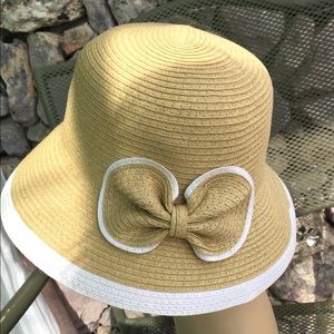Vintage 30's Style Straw Spring Easter Hat w Bow